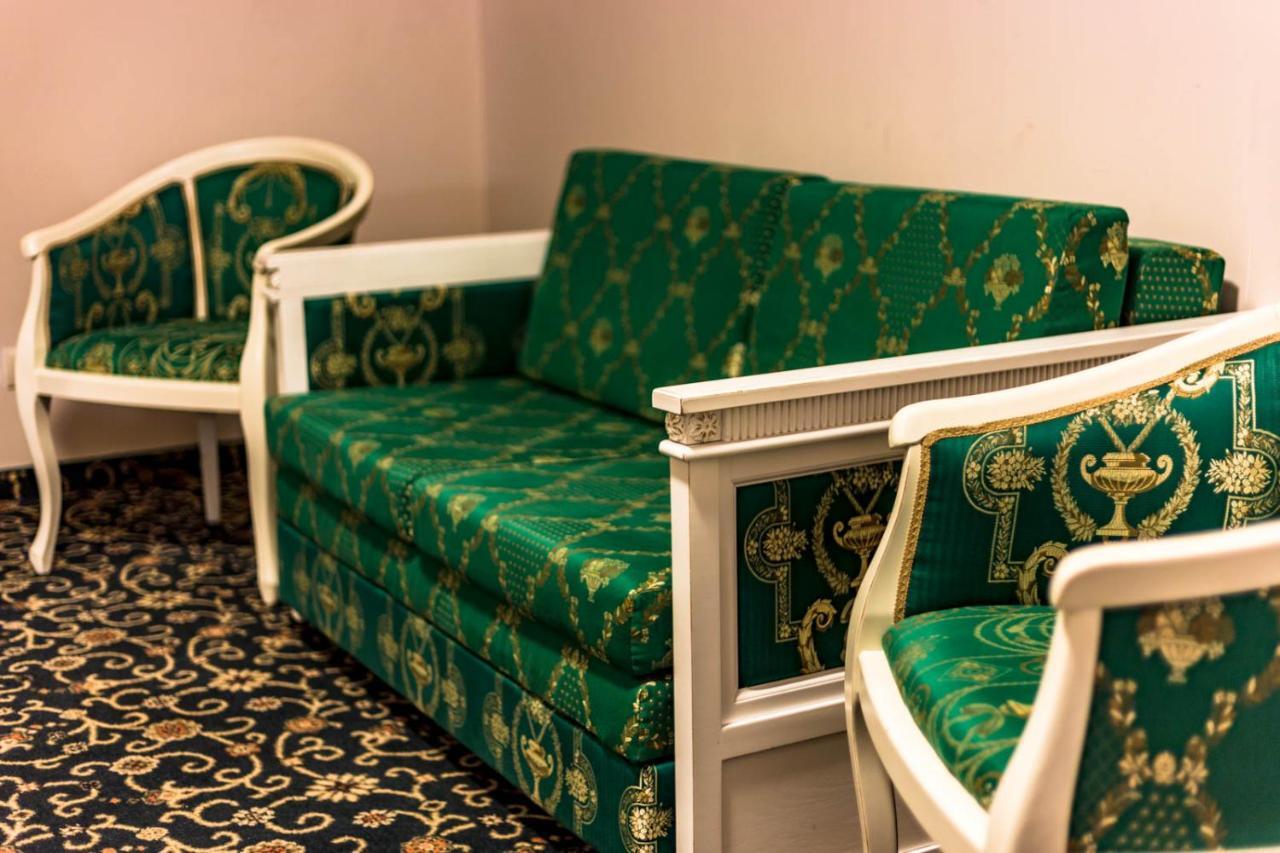 Hotel Sobienie Krolewskie Sobienie Szlacheckie Luaran gambar